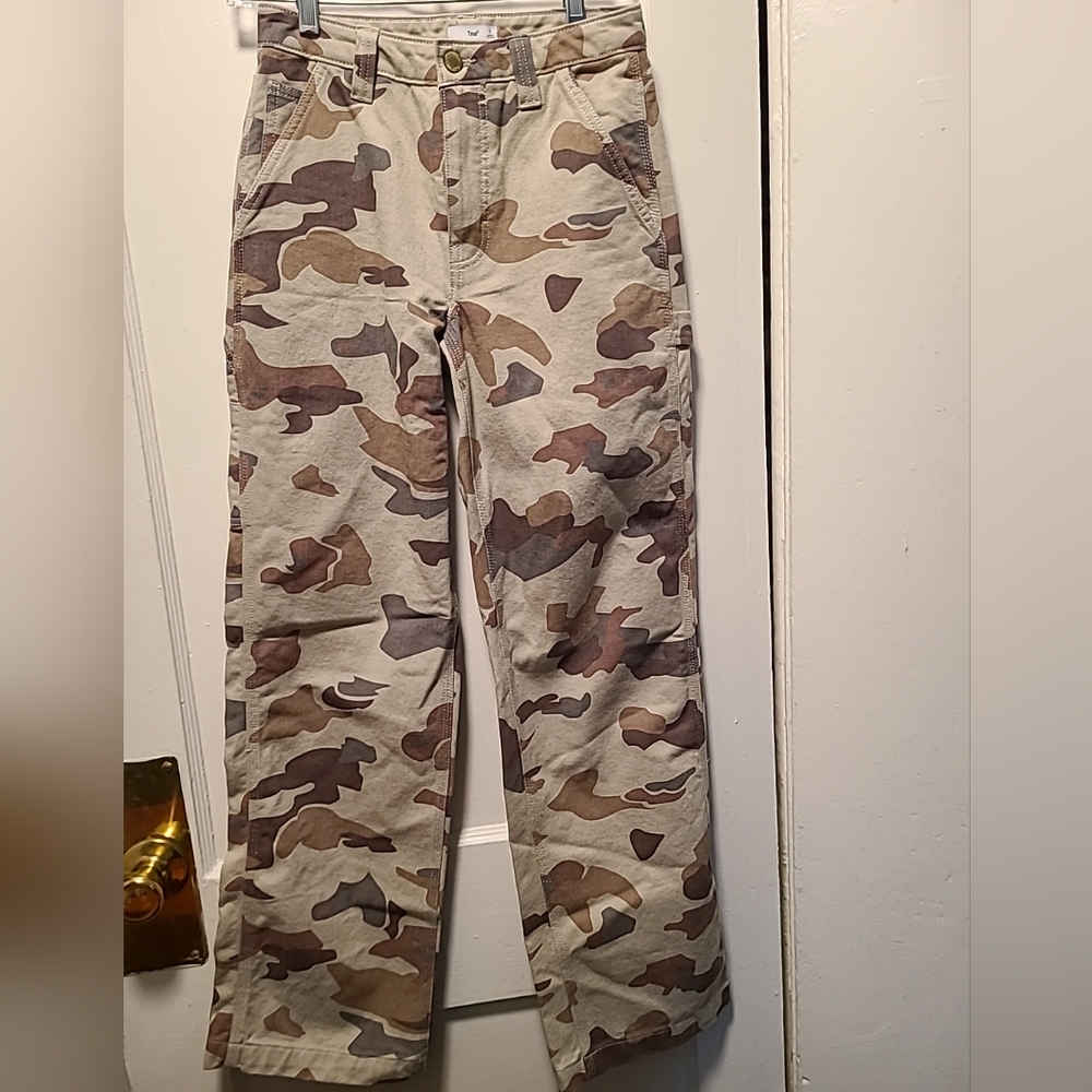 TNA Camouflage Straight Leg Pants